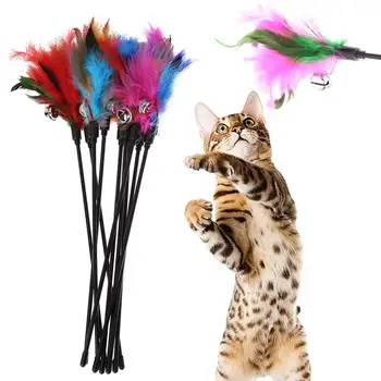 1 шт. Забавный котенок-дразнилка для кошек, интерактивная игрушка-стержень с колокольчиком и перьями, игрушки для домашних кошек, палочка-преследователь, палочка-игрушка, случайный цвет