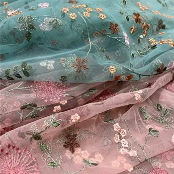 Высококачественная кружевная ткань с вышивкой ушками, свадебное платье с цветочным принтом, шириной 135 см, продается по полуметру