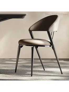 Итальянский минималистичный обеденный стул, современный стул с простой спинкой, Скандинавский легкий Кожаный стул для семейного ресторана, роскошный дизайнерский отель