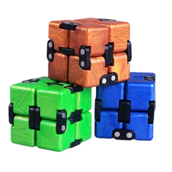 Бесконечный Куб QiYi 2x2 Сумасшедший Куб 2x2x2 Бесконечный Бесконечный Куб Расслабляет Снимает Давление 2 Слоя Кубические Игрушки-Головоломки для Детского Подарка