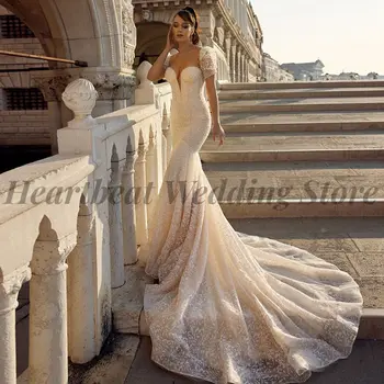 Высококачественное свадебное платье с коротким рукавом в виде сердечка, шлейфом на пуговицах сзади и аппликацией из кристаллов для женщин 2023 Русалка