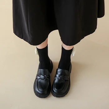 Женская обувь из натуральной кожи, Дизайнерская роскошная женская обувь на шнуровке, Базовая повседневная обувь на плоской подошве 2023, Горячая черная обувь, размер 40