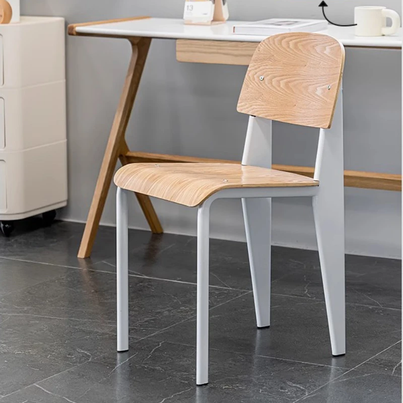 Дизайнерские кухонные обеденные стулья Nordic Эргономичные Мобильные Обеденные стулья для конференций Мебель для дома Balcony Silla Comedor YQ50DC 2