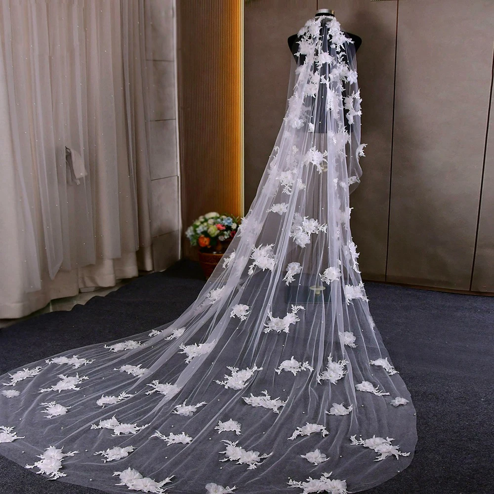 Романтические кружевные свадебные вуали с прекрасными 3D цветами, длинная фата с гребнем ZV064 3